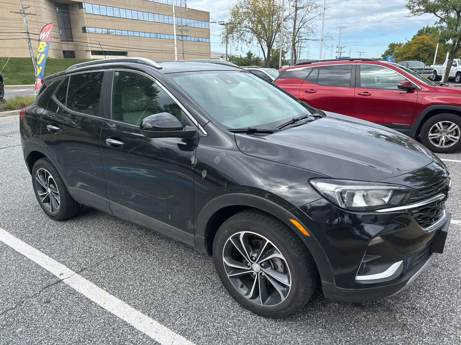 Used 2020 Buick Encore GX Select FWD image 2