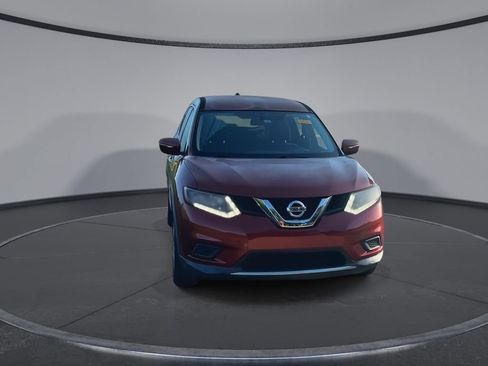 Used 2015 Nissan Rogue S FWD image 3