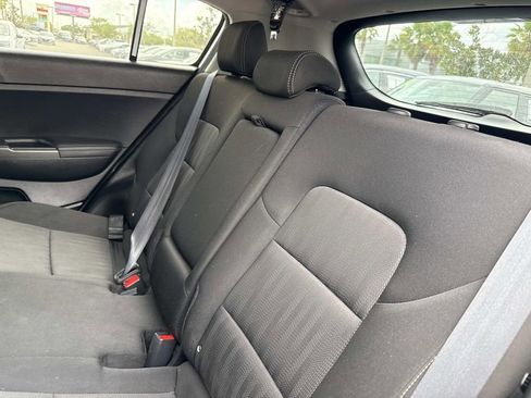 Used 2019 Kia Sportage LX FWD image 14