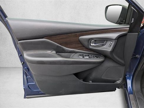 Used 2021 Nissan Murano Platinum w/ Cargo Package image 23