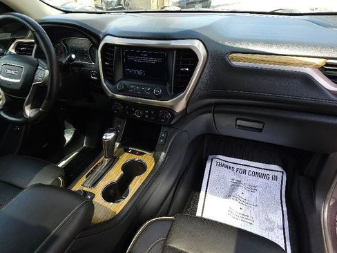 Used 2017 GMC Acadia Denali w/ Technology Package AWD/4WD image 36