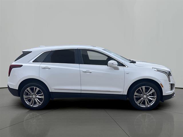 Certified 2023 Cadillac XT5 Premium Luxury w/ Technology Package FWD image 6