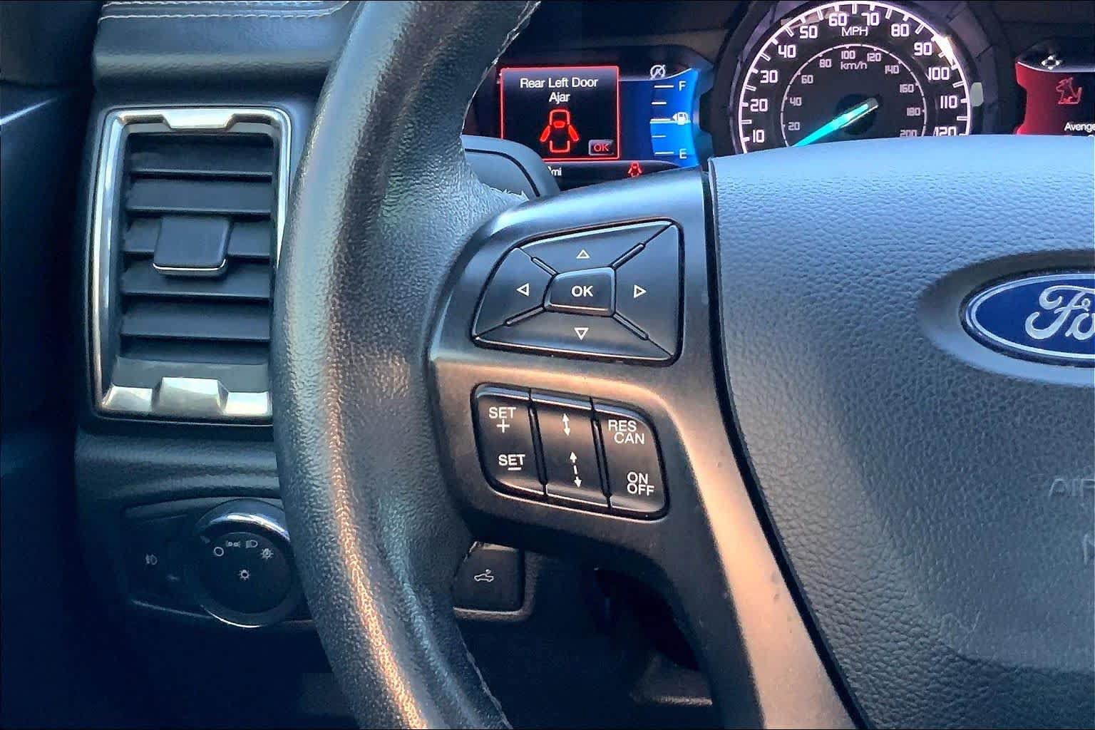 Used 2021 Ford Ranger Lariat w/ Tremor Off-Road Package AWD/4WD image 23