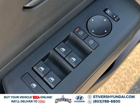 New 2026 Hyundai Kona SE image 21