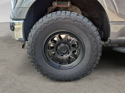 Used 2021 Ford F150 XLT w/ Equipment Group 302A High AWD/4WD image 9