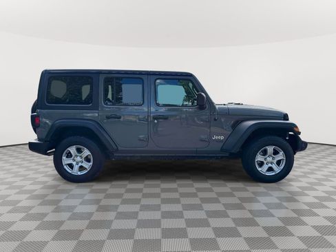 Used 2018 Jeep Wrangler Unlimited Sport S AWD/4WD image 8