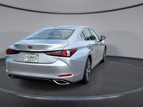 Used 2025 Lexus ES 350 w/ Premium Package FWD image 11