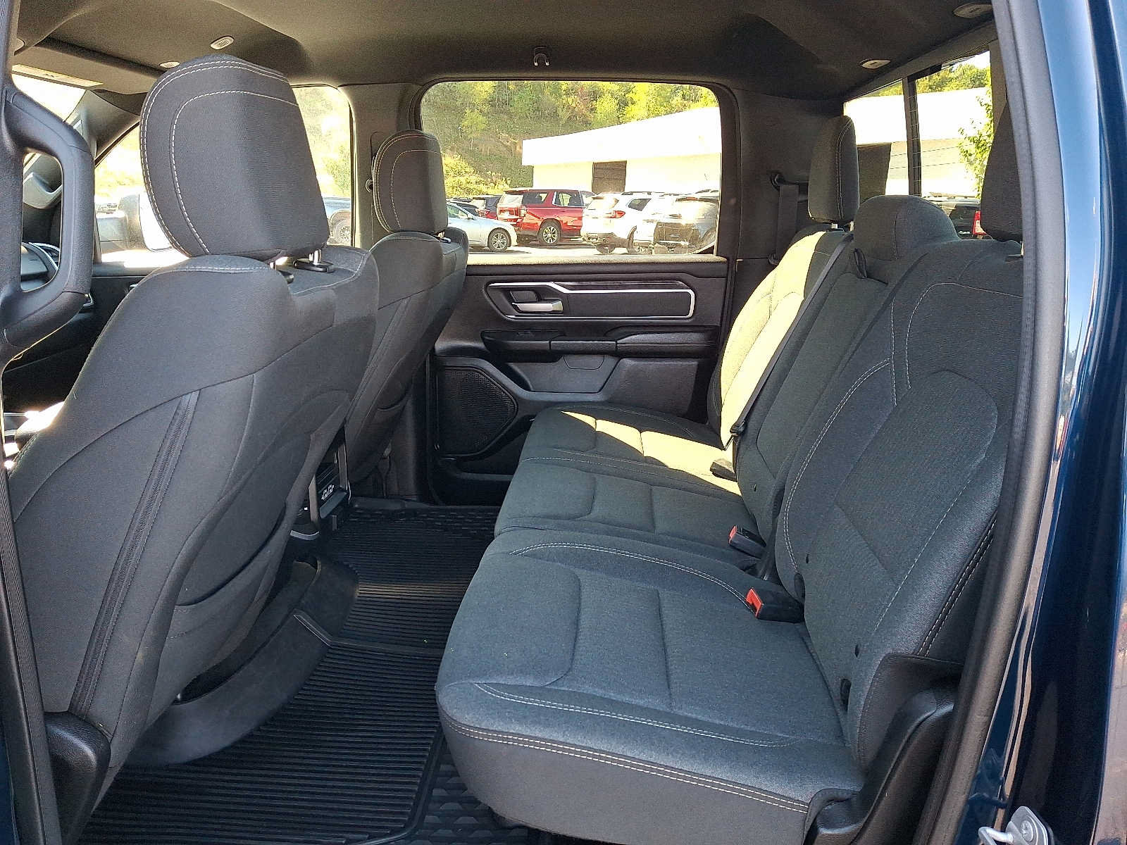 Used 2019 RAM 1500 Big Horn AWD/4WD image 10