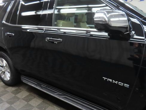 Used 2023 Chevrolet Tahoe Premier w/ Advanced Technology Package image 38