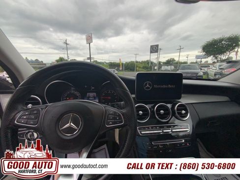 Used 2017 Mercedes-Benz C 300 4MATIC Sedan image 17