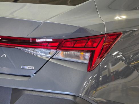 New 2026 Hyundai Elantra Blue image 12
