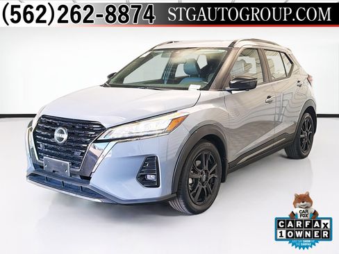 Used 2023 Nissan Kicks SR w/ SR Premium Package FWD image 1