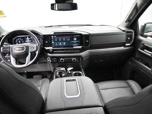 Used 2022 GMC Sierra 1500 SLT w/ SLT Premium Plus Package image 23