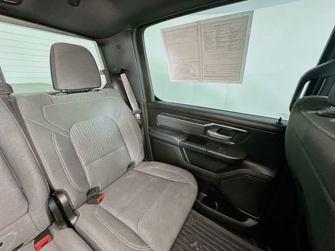Used 2024 RAM 1500 4x4 Crew Cab image 14