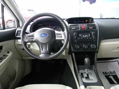 Used 2014 Subaru Crosstrek 2.0i Premium image 17