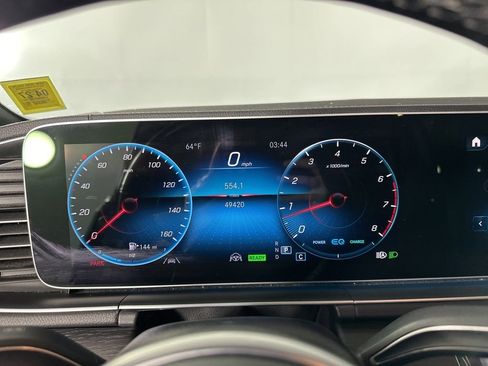 Used 2023 Mercedes-Benz GLS 450 4MATIC image 12