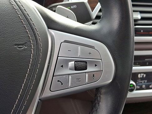 Used 2020 BMW 750i xDrive 750i xDrive image 26