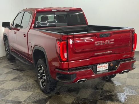 Used 2024 GMC Sierra 1500 AT4 w/ Technology Package image 8