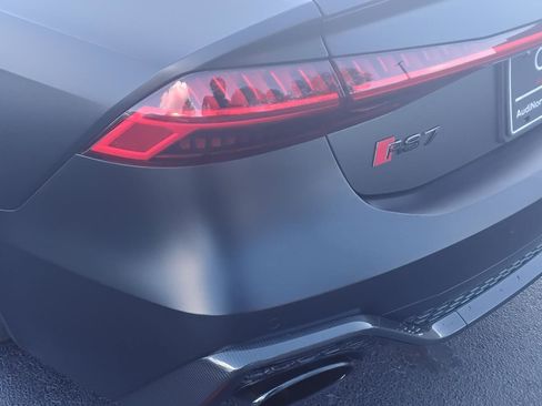 Used 2021 Audi RS 7 Sportback w/ Carbon Optic Package image 9