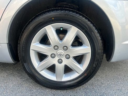 Used 2006 Toyota Avalon XL image 35