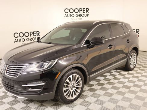 Used 2017 Lincoln MKC Reserve w/ Lincoln MKC Climate Package image 10