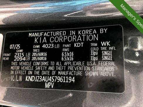 Used 2025 Kia Soul LX w/ LX Technology Package FWD image 39