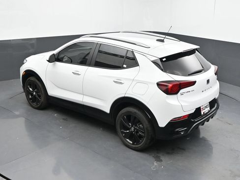 Used 2024 Buick Encore GX Sport Touring AWD/4WD image 42