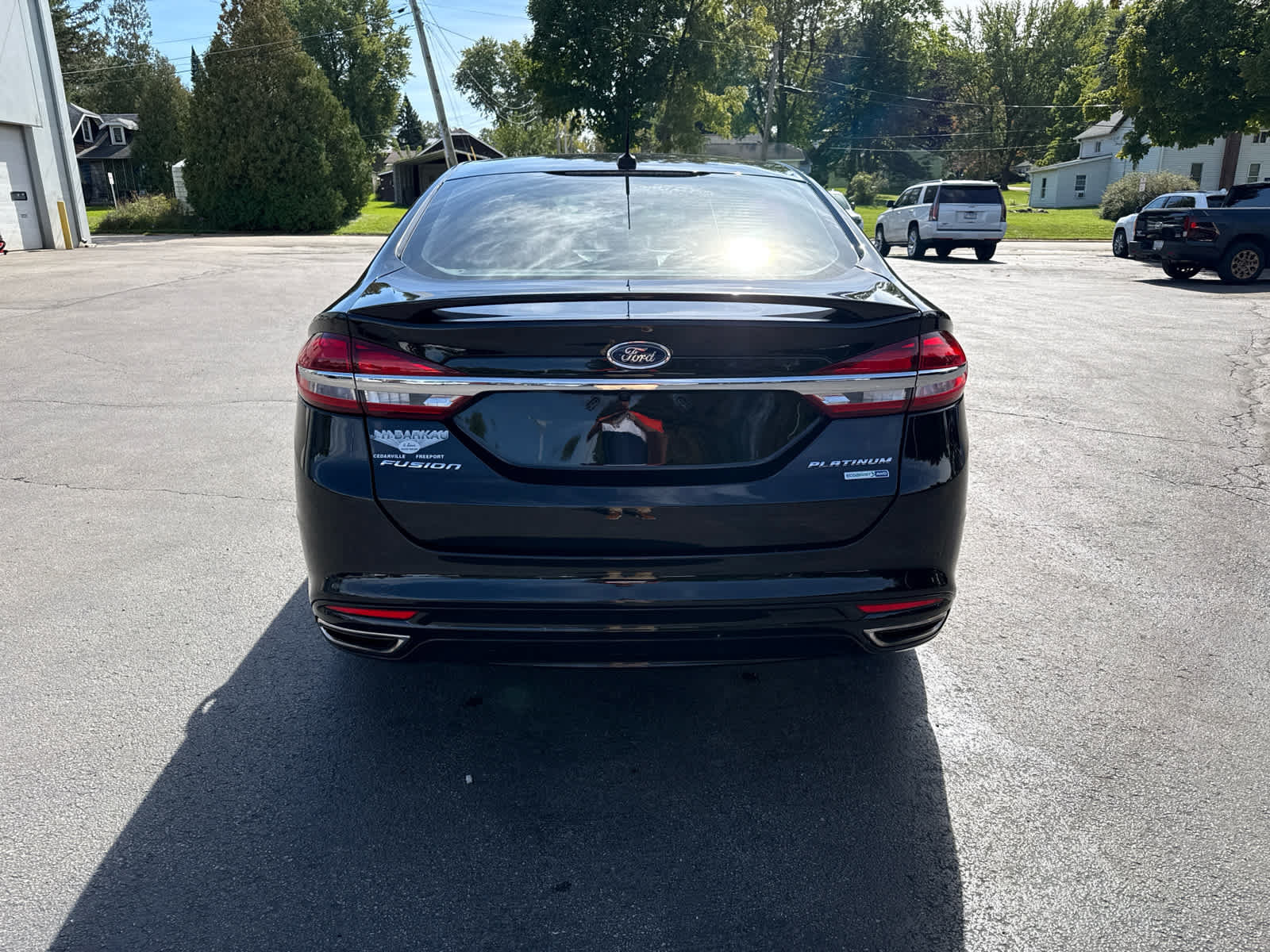 Used 2017 Ford Fusion Platinum AWD/4WD image 4