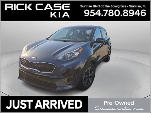 Used 2022 Kia Sportage LX image 1