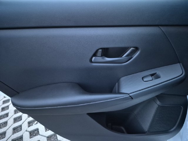 Certified 2024 Nissan Sentra S FWD image 29