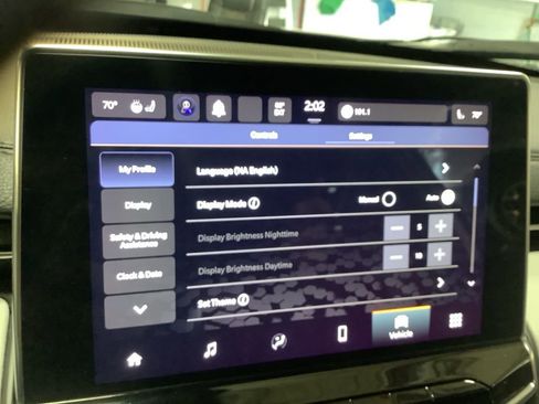 Used 2023 Jeep Compass Limited image 39