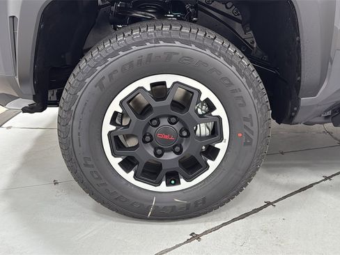 New 2025 Toyota Tacoma TRD Off-Road image 24