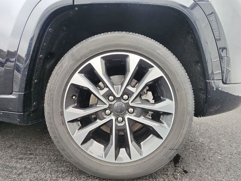 Used 2022 Jeep Grand Cherokee Overland image 9