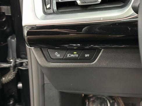 Used 2025 BMW X1 xDrive28i image 12