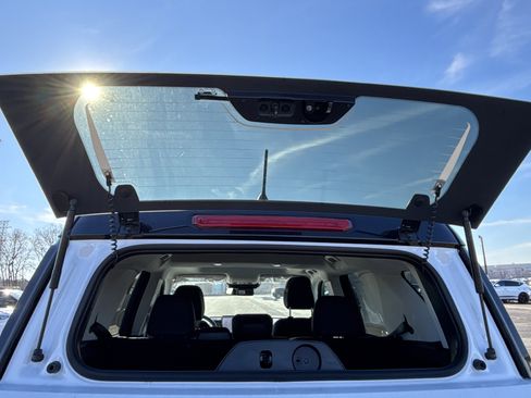 New 2025 Ford Bronco Sport Outer Banks w/ Outer Banks Tech Package+ AWD/4WD image 9