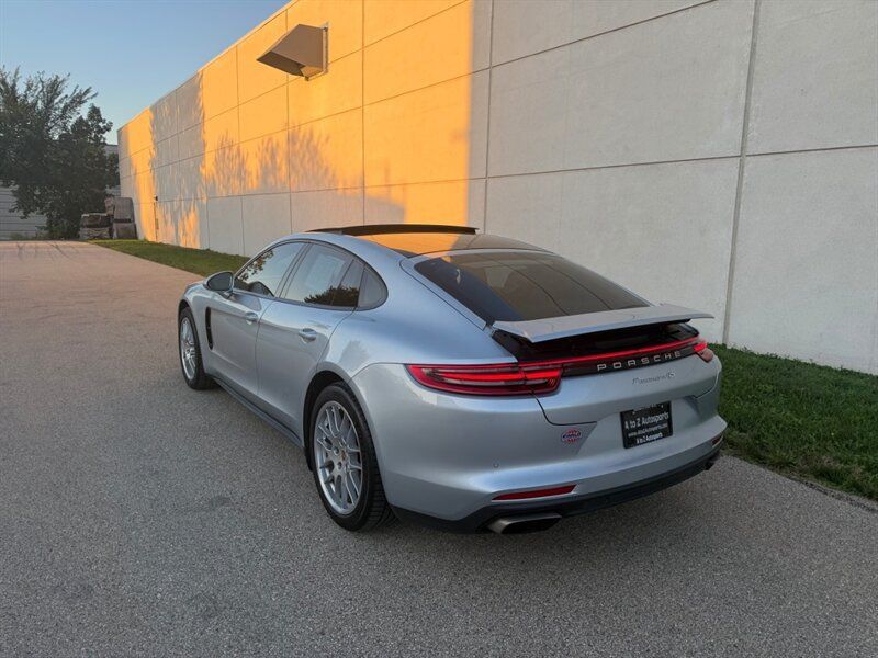 Used 2017 Porsche Panamera 4 AWD/4WD image 4