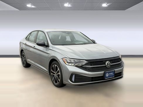 Certified 2023 Volkswagen Jetta Sport FWD image 7