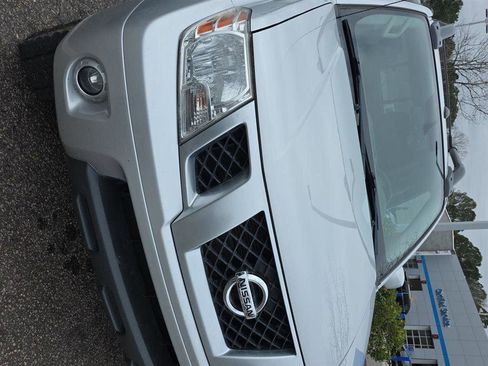 Used 2020 Nissan Frontier PRO-4X image 7