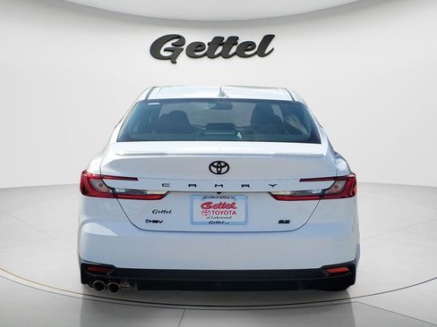 Certified 2026 Toyota Camry SE w/ Convenience Package image 5