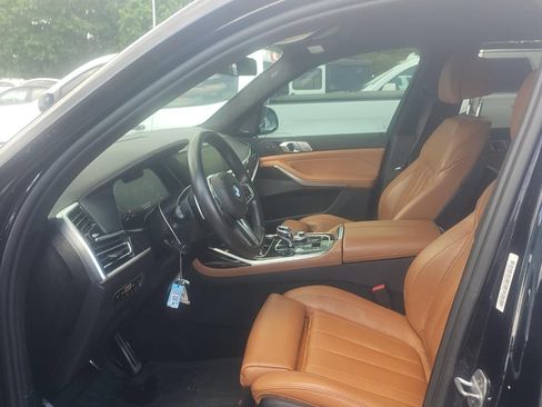 Used 2020 BMW X7 M50i AWD/4WD image 5