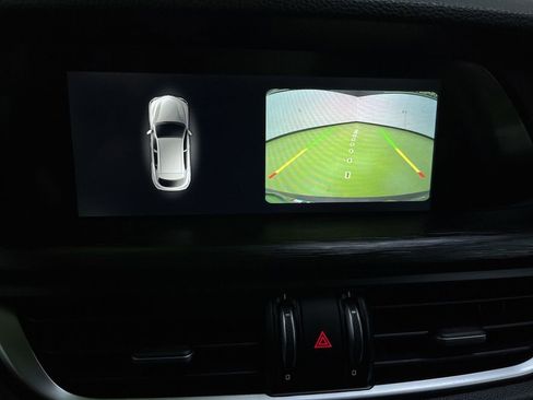 Used 2018 Alfa Romeo Stelvio w/ Cold Weather Package image 23