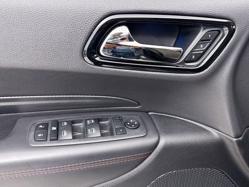 Used 2024 Dodge Durango GT image 31