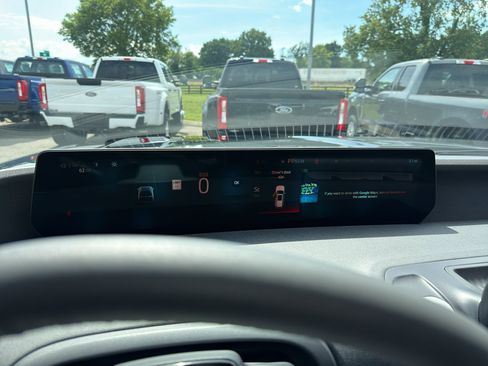 New 2026 Ford Expedition Active RWD image 10