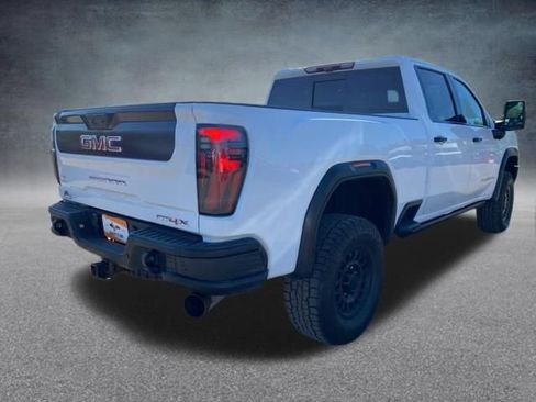 Used 2024 GMC Sierra 2500 AT4X w/ AT4X AEV Edition AWD/4WD image 8