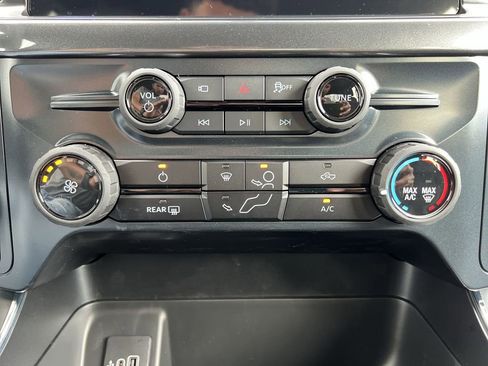 Used 2026 Ford F150 STX w/ Equipment Group 200A RWD image 18