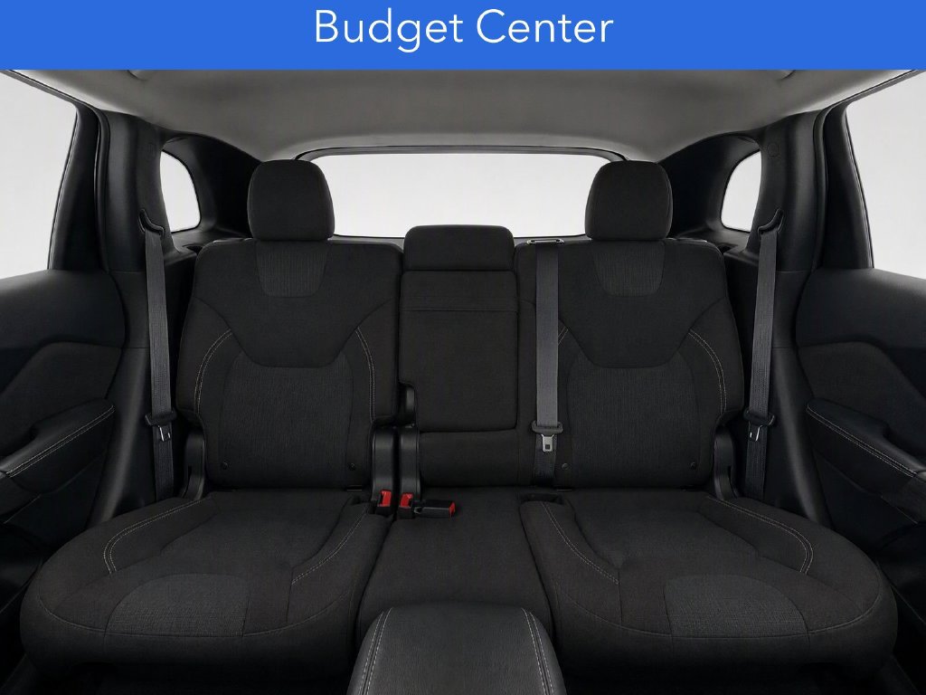 Used 2016 Jeep Cherokee Latitude w/ Cold Weather Group FWD image 19