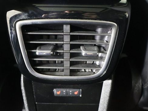 Used 2022 Lincoln Nautilus Reserve image 53