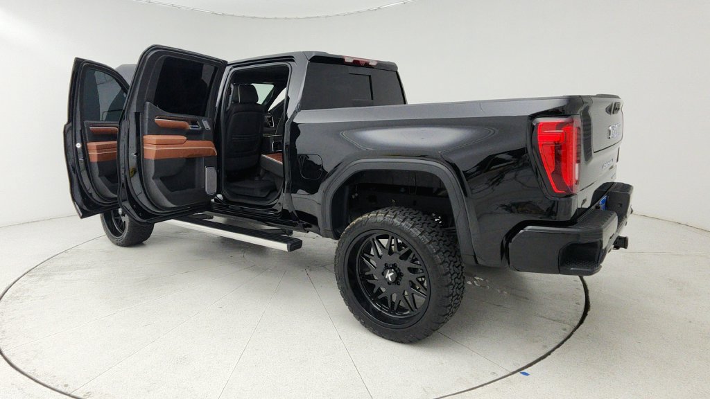 Used 2026 GMC Sierra 1500 Denali Ultimate AWD/4WD image 11