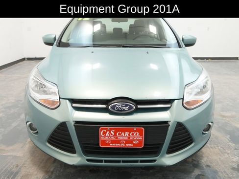 Used 2012 Ford Focus SE image 2