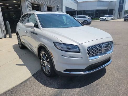 Certified 2023 Lincoln Nautilus Reserve w/ Equipment Group 201A AWD/4WD image 11